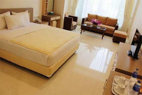 Negeri Baru Hotel & Resort Kalianda Exteriör bild